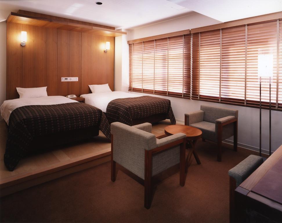 Hotel Park Side Токио Екстериор снимка
