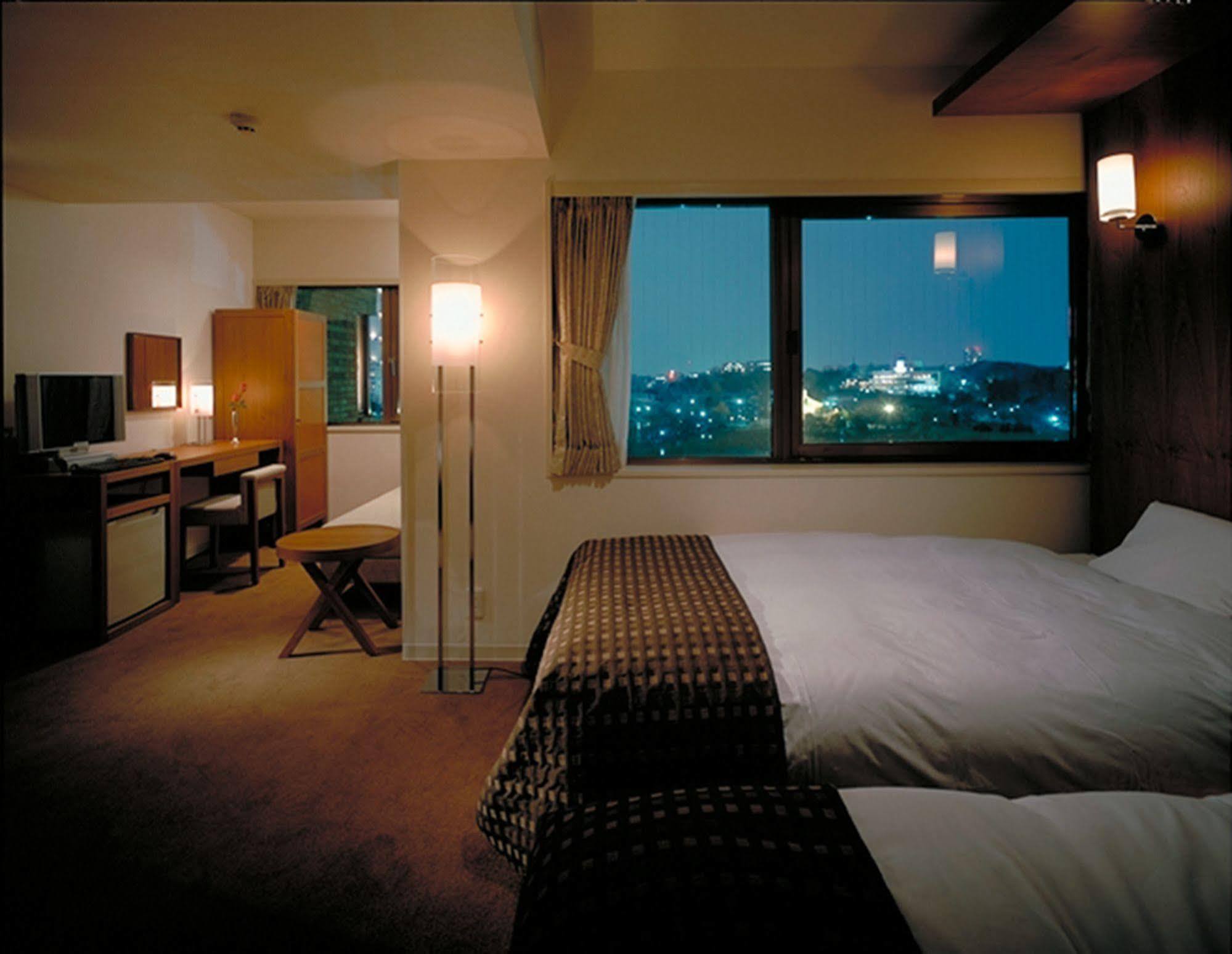 Hotel Park Side Токио Екстериор снимка