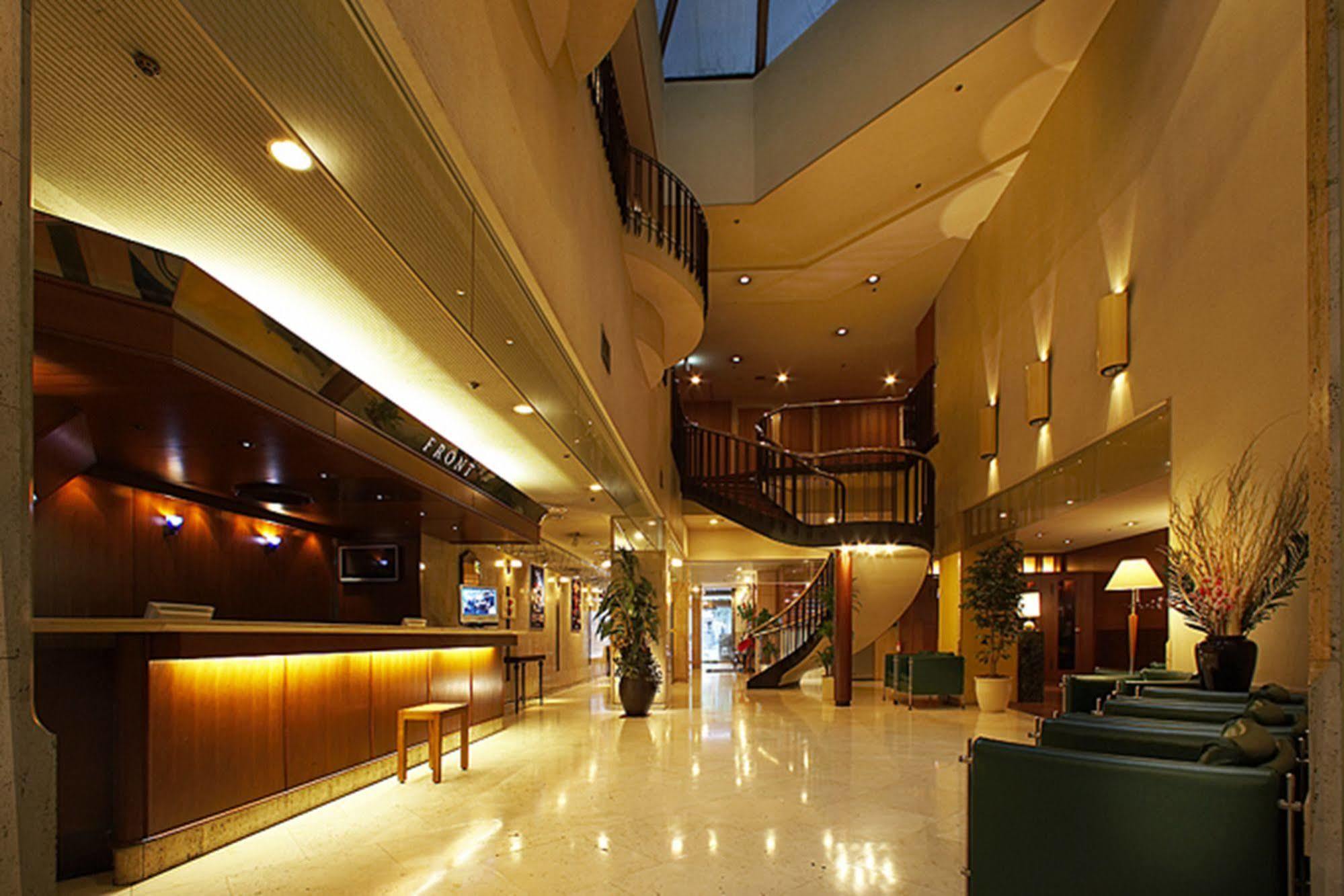 Hotel Park Side Токио Екстериор снимка
